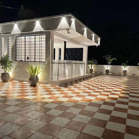 La Tamara Suite - Tie Hotels & Resorts بونديتْشيري المظهر الخارجي الصورة